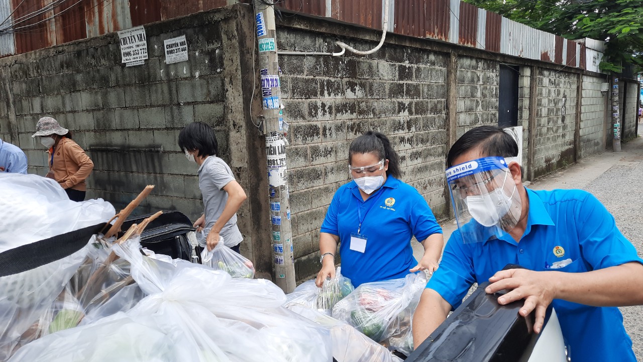 Triển khai chương tr&igrave;nh hỗ trợ 22,5 tỉ đồng cho người lao động - Ảnh 6.