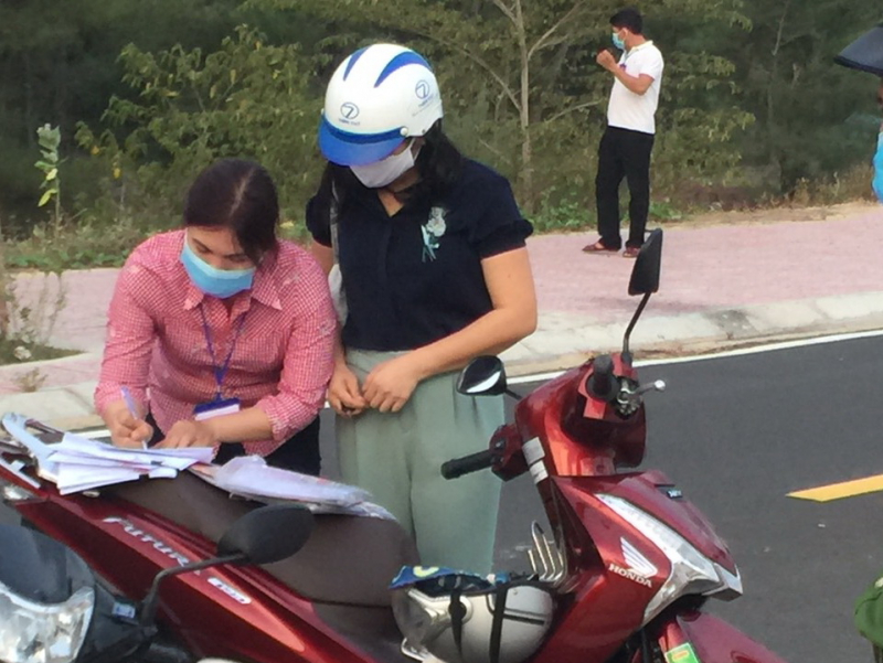 Thẩm tra dấu hiệu sai phạm của nữ cán bộ đi cùng 1 trưởng ban HĐND tỉnh Phú Yên "xem đất"