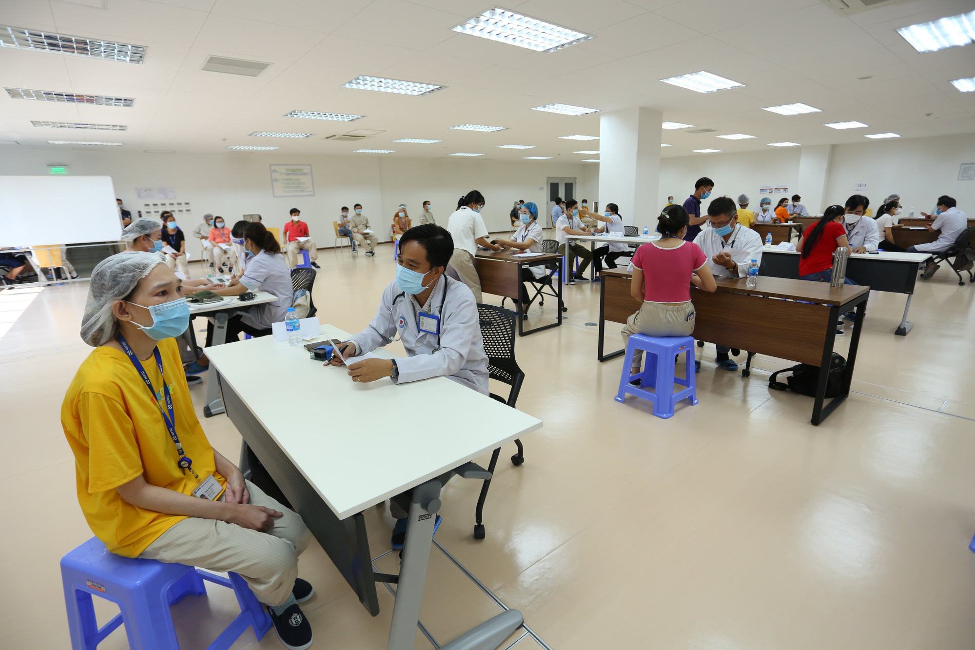 Lắng nghe người dân hiến kế: Tìm cách hồi phục kinh tế hậu Covid-19