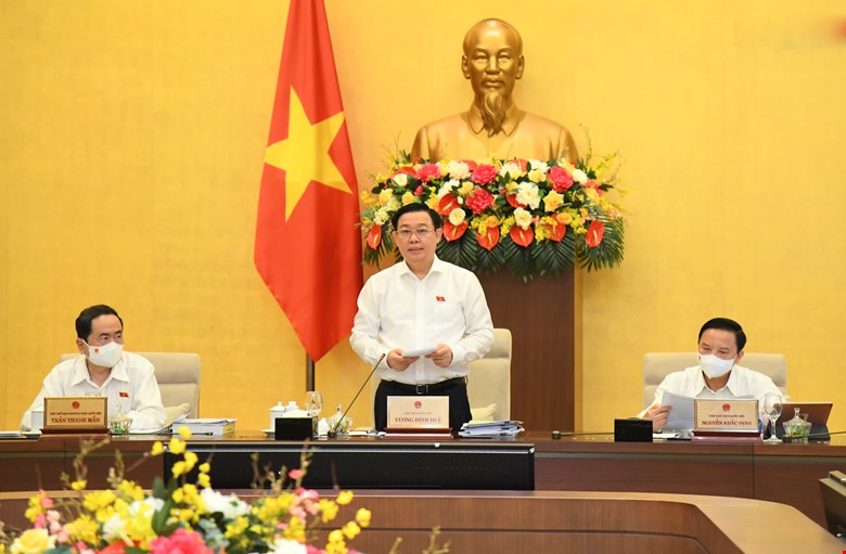 Chủ tịch Quốc hội: Có trường hợp chạy anh hùng, chạy bằng khen - Ảnh 2.