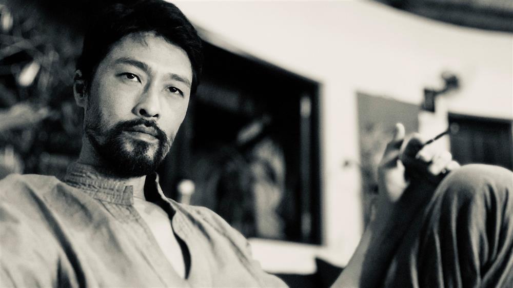Johnny Tr&iacute; Nguyễn đ&aacute;p trả lời ch&ecirc; diện mạo gi&agrave; nua, hốc h&aacute;c - Ảnh 3.
