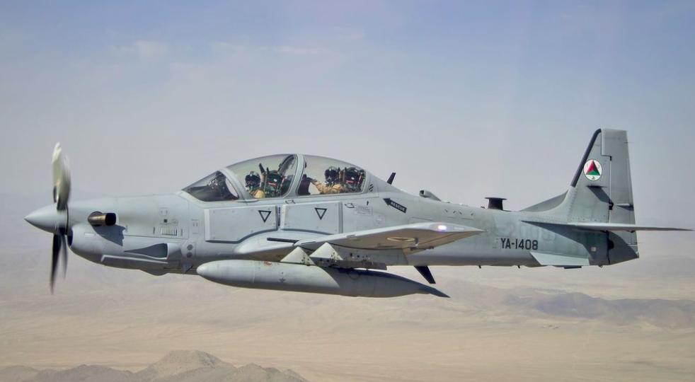 Máy bay Afghanistan đâm trúng tiêm kích Uzbekistan khi đào thoát