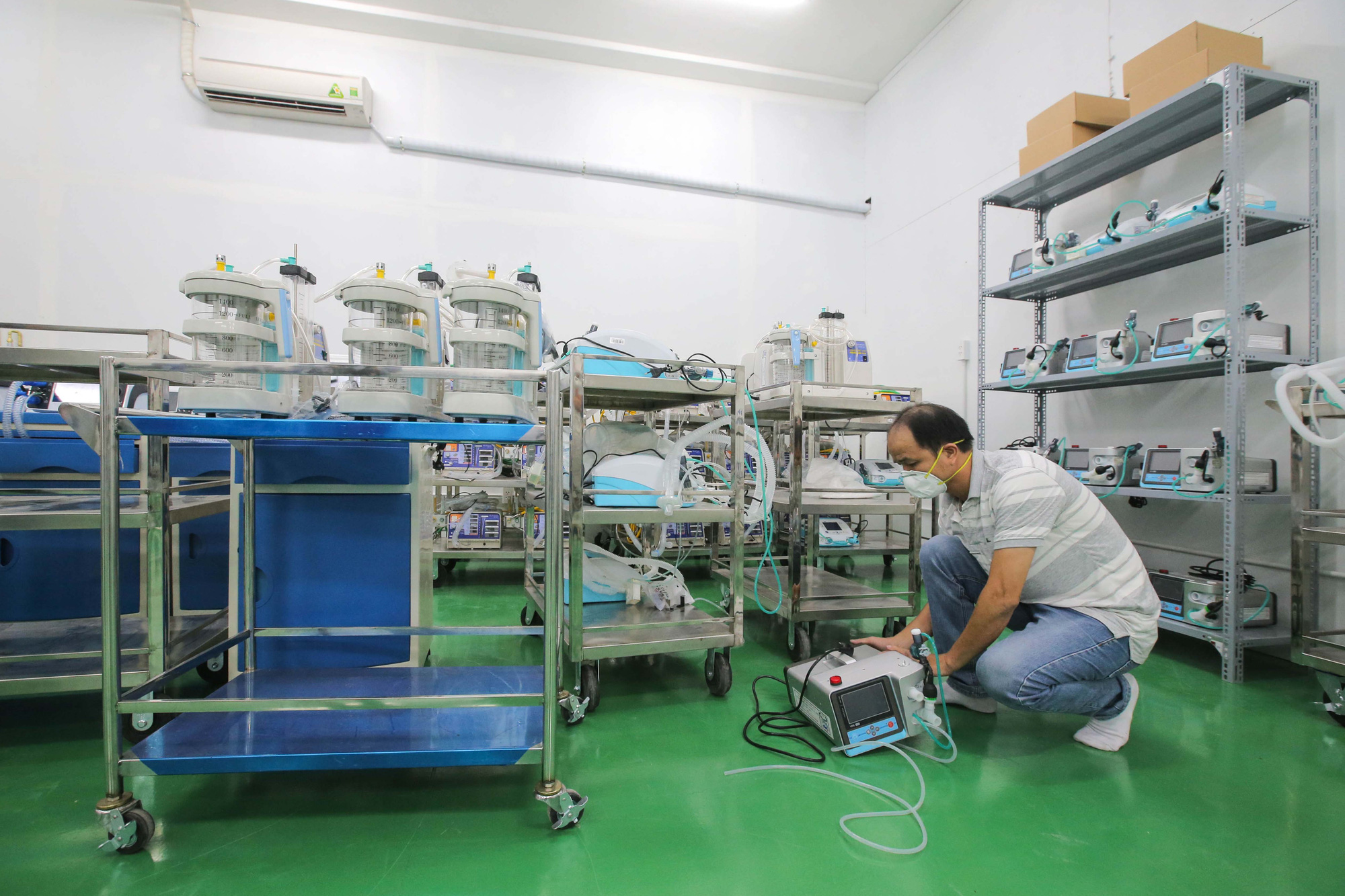 Cận cảnh Trung t&acirc;m Hồi sức t&iacute;ch cực người bệnh Covid-19 tại TP HCM - Ảnh 9.