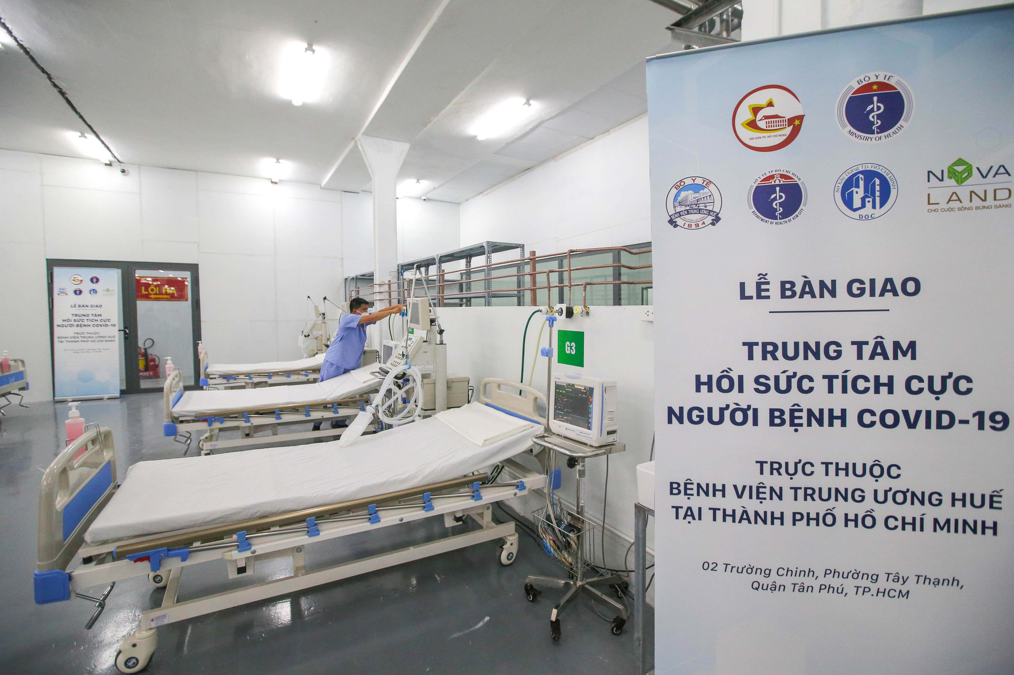 Cận cảnh Trung t&acirc;m Hồi sức t&iacute;ch cực người bệnh Covid-19 tại TP HCM - Ảnh 3.