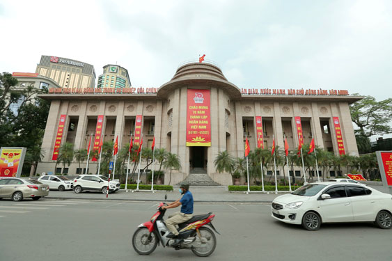 Ngân hàng Nhà nước sửa Thông tư 03: Kéo dài thời gian cơ cấu nợ thêm 6 tháng