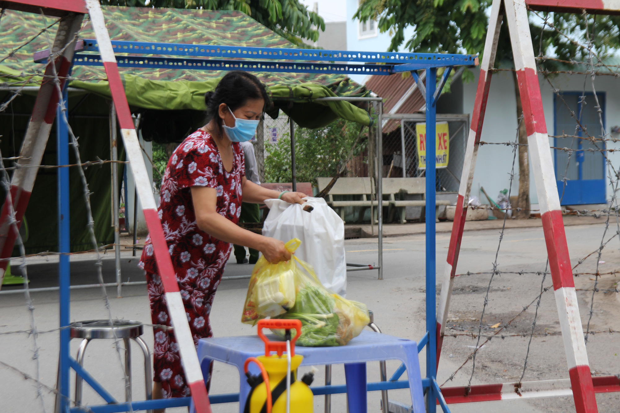 TP HCM vừa lập Trung tâm hỗ trợ người khó khăn bởi dịch Covid-19