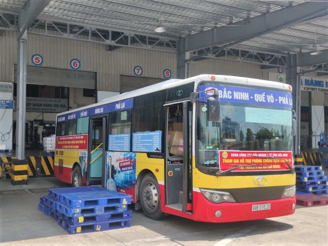 Hơn 180 y, bác sĩ Bệnh viện Bạch Mai đến TP HCM - Ảnh 4.