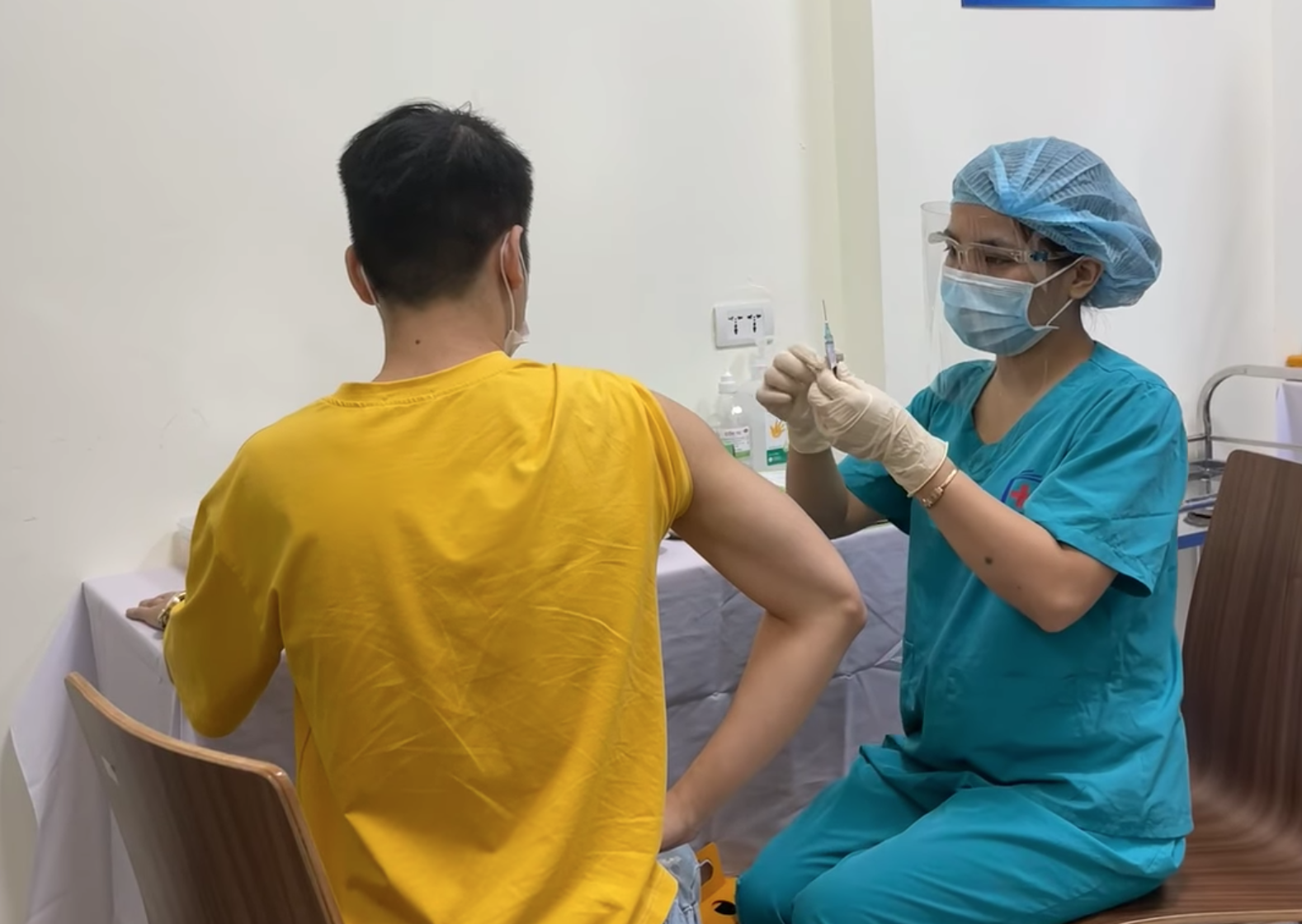 Đồng lòng để thắng đại dịch