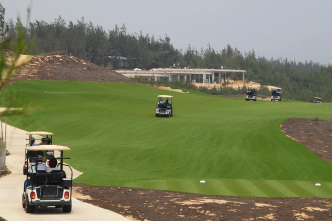 Cục phó Cục thuế Bình Định giải trình không trung thực vụ đánh golf giữa lệnh cấm?