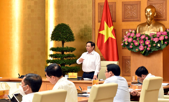 Thủ tướng: TP HCM c&aacute;ch ly triệt để, qu&acirc;n đội v&agrave; c&ocirc;ng an sẵn s&agrave;ng v&agrave;o cuộc - Ảnh 2.