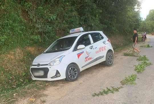 Vụ t&agrave;i xế taxi bị cắt cổ tử vong: Bắt nghi phạm 34 tuổi - Ảnh 2.