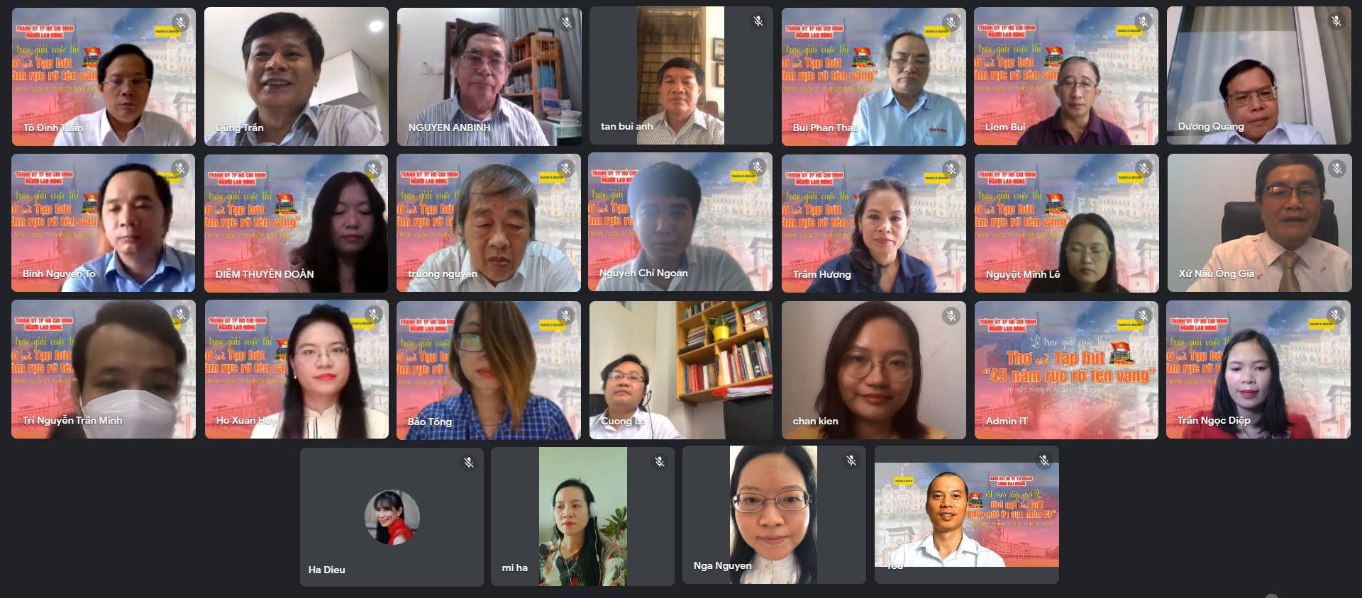 Báo Người Lao Động trao 13 giải thưởng trong cuộc thi Thơ và Tạp bút "45 năm rực rỡ tên vàng"