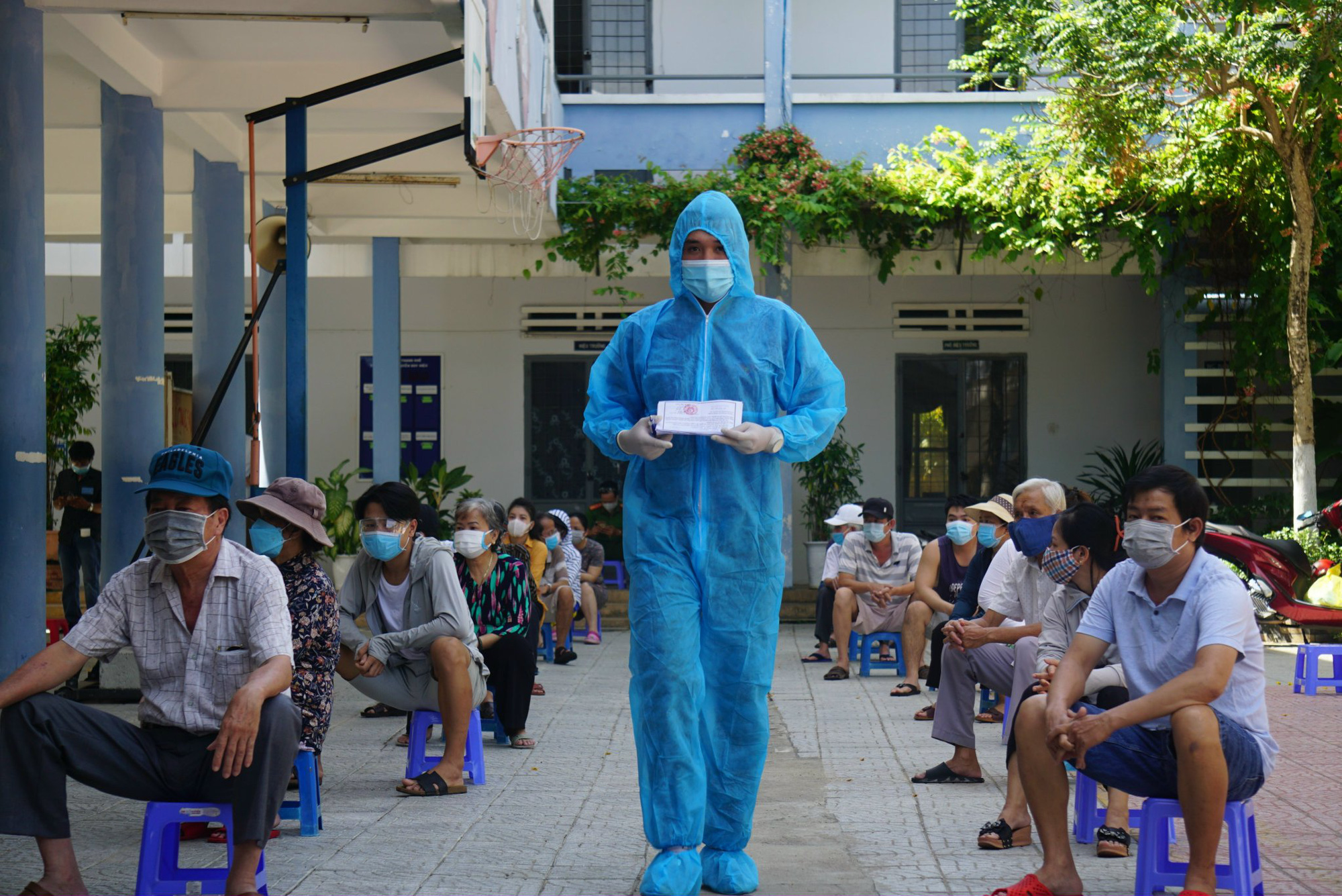 Đà Nẵng quyết định "ai ở đâu thì ở đó" thêm 3 ngày