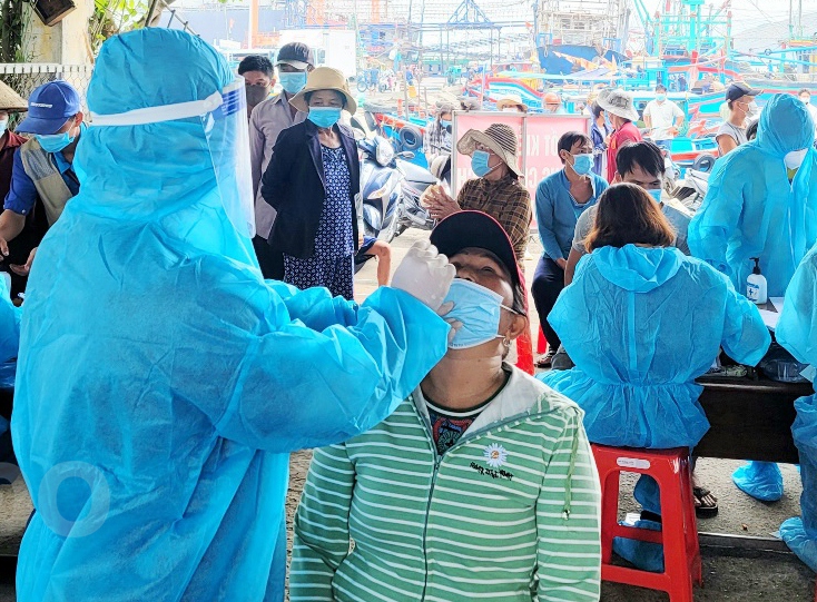 B&igrave;nh Định: Sau 14 ng&agrave;y tiếp x&uacute;c với F0, F1 mới được ph&aacute;t hiện mắc Covid-19 - Ảnh 1.
