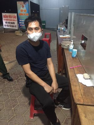 Giấu 1 người Trung Quốc ở cốp xe 4 chỗ từ Đồng Nai - Bắc Ninh để trốn chốt phòng dịch - Ảnh 2.