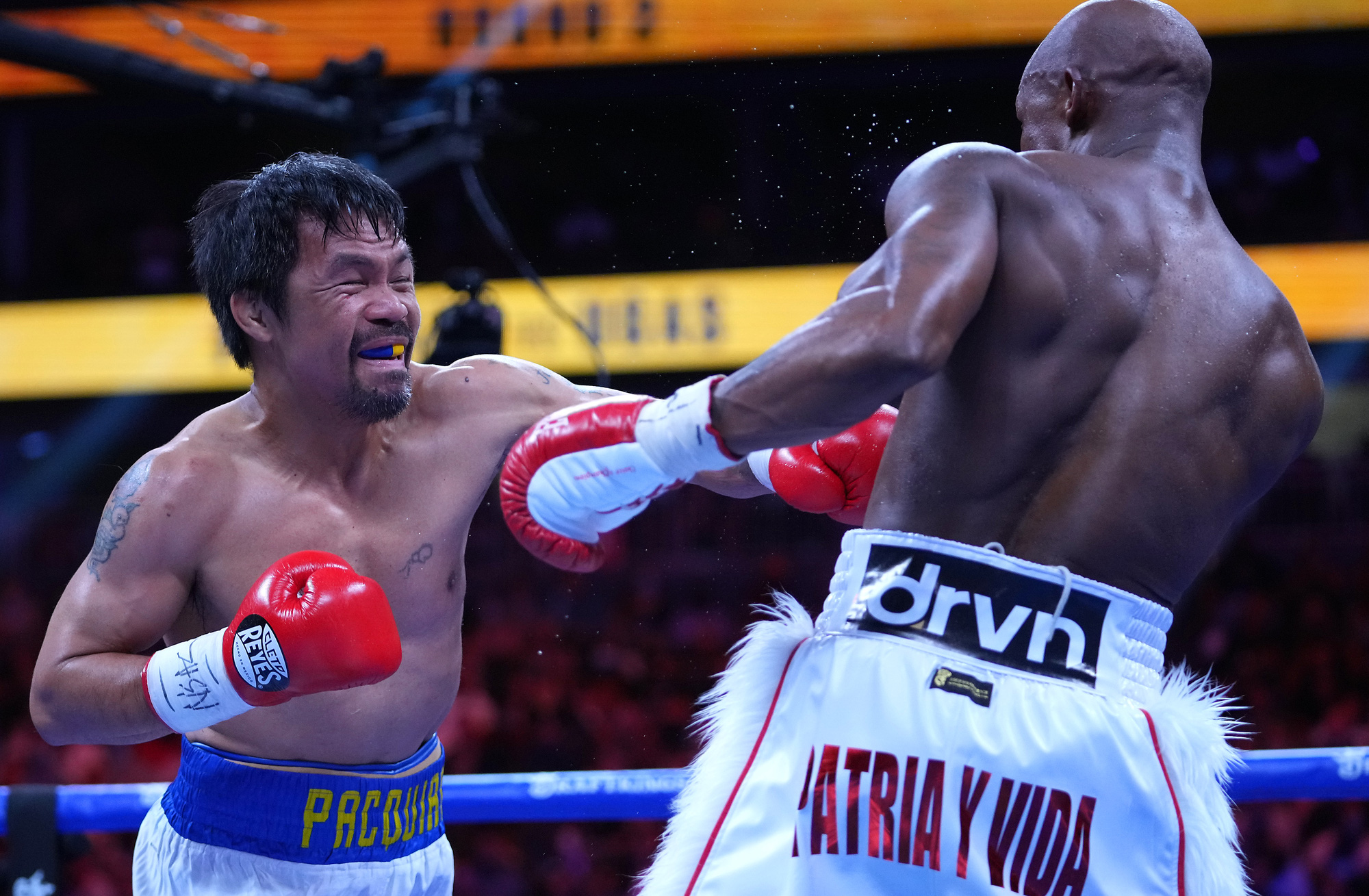 Manny Pacquiao thất bại trong trận tranh đai v&ocirc; địch WBA hạng b&aacute;n trung - Ảnh 6.