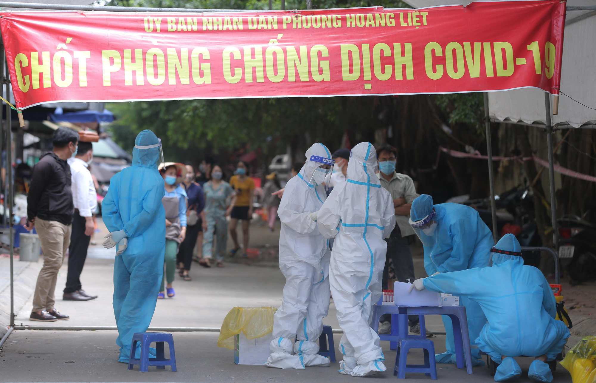 Phát hiện 3 người thuộc 3 thế hệ trong nhà mắc Covid-19