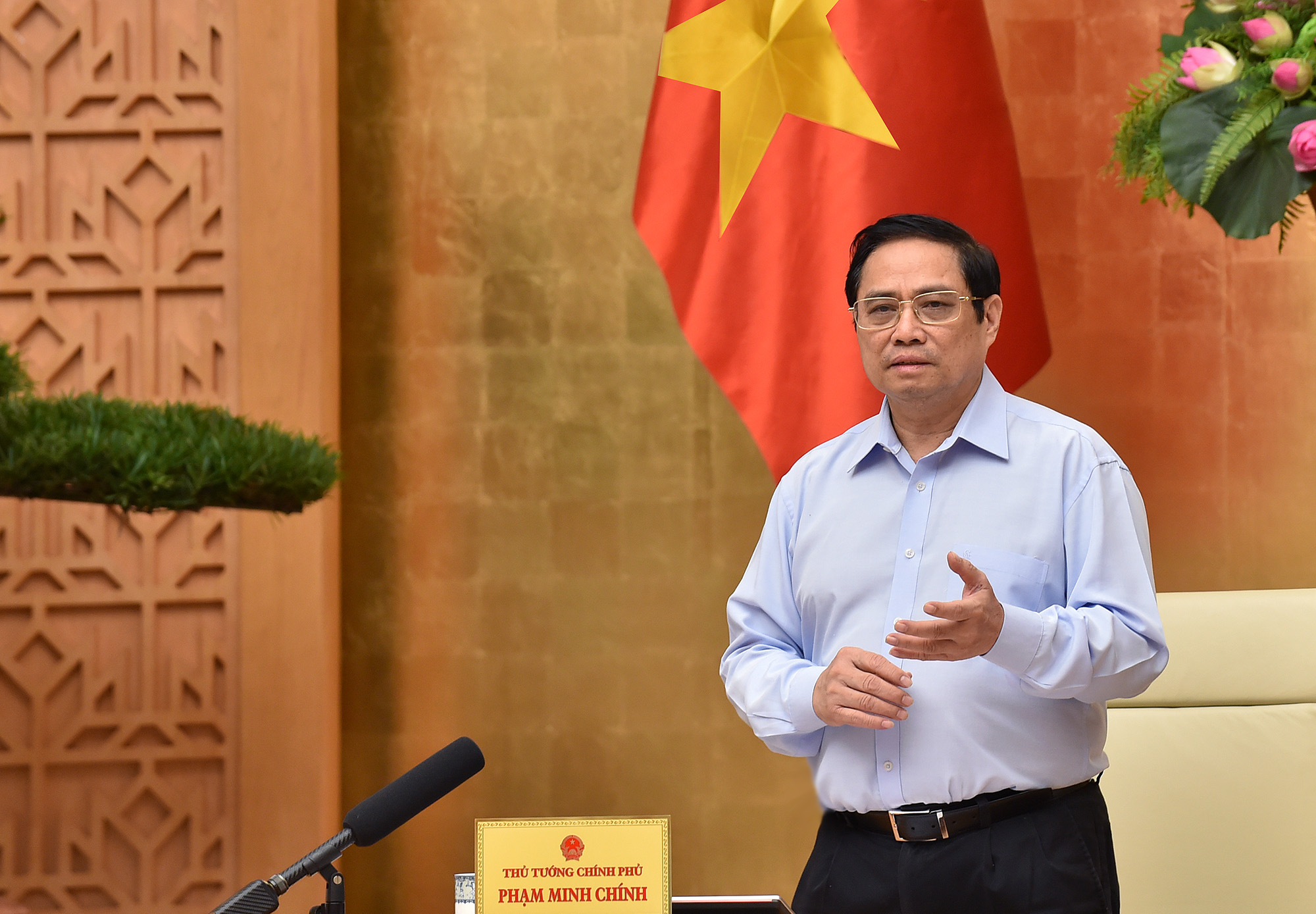 Thủ tướng yêu cầu TP HCM xét nghiệm toàn thành phố