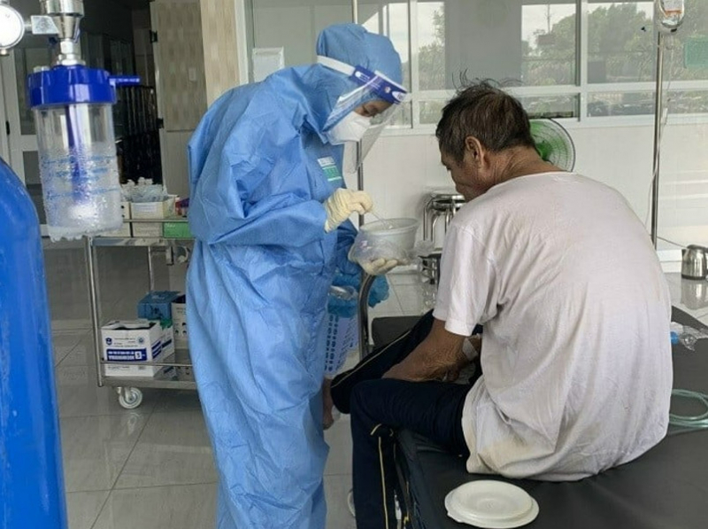 PGS-TS Nguyễn L&acirc;n Hiếu: B&igrave;nh Dương đang ở đỉnh dịch Covid-19 - Ảnh 2.