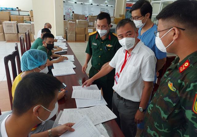 PGS-TS Nguyễn L&acirc;n Hiếu: B&igrave;nh Dương đang ở đỉnh dịch Covid-19 - Ảnh 1.