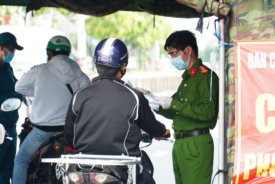 Doanh nghiệp TP HCM kiến nghị gỡ vướng Giấy đi đường cho doanh nghiệp đặc thù
