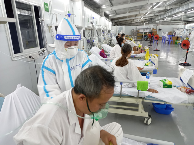 Thủ tướng Phạm Minh Chính: Điều trị giảm tử vong là ưu tiên hàng đầu