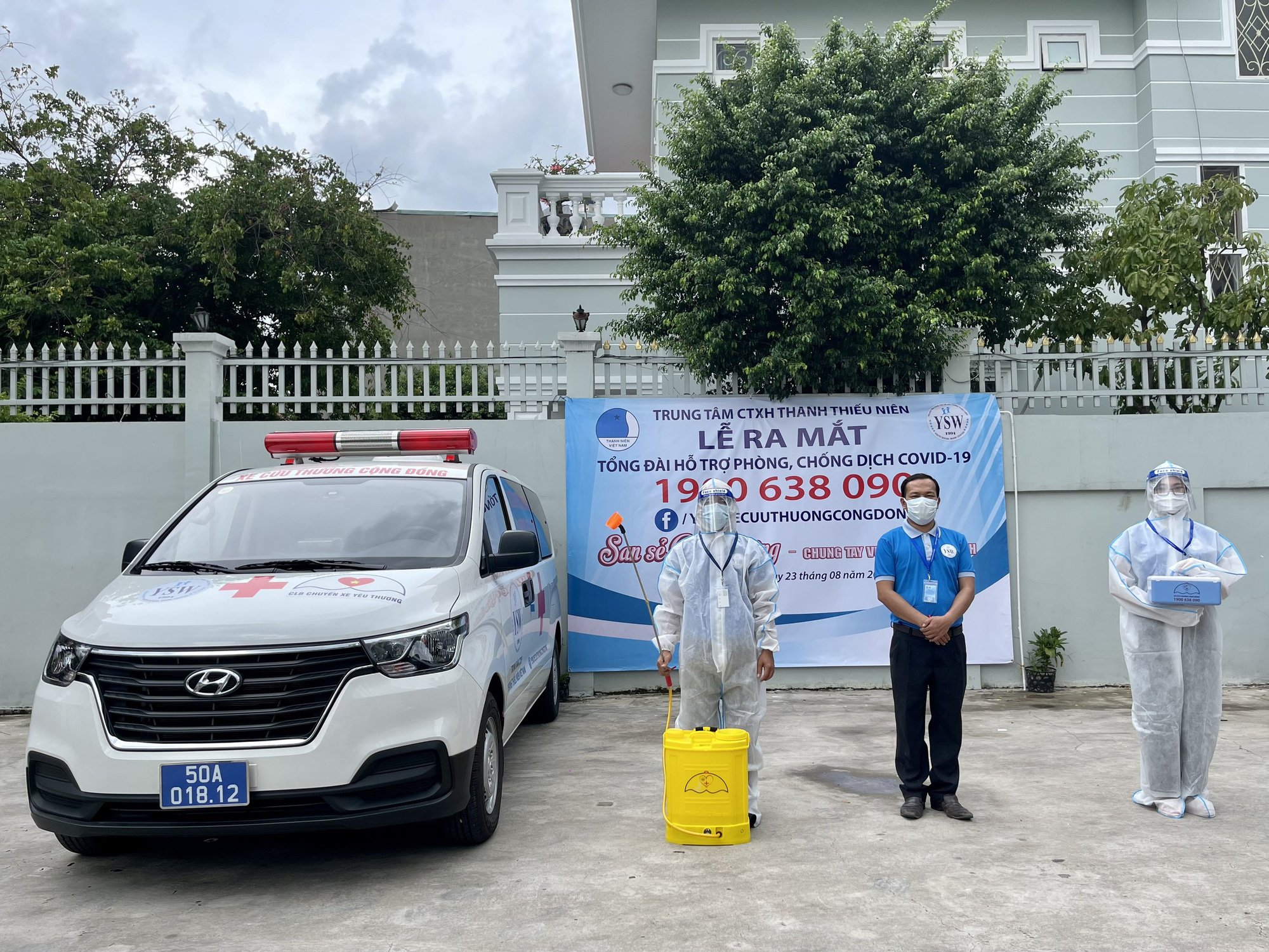 Th&ecirc;m tổng đ&agrave;i 1900 638 090 hỗ trợ ph&ograve;ng chống dịch Covid-19 tại TP HCM - Ảnh 1.