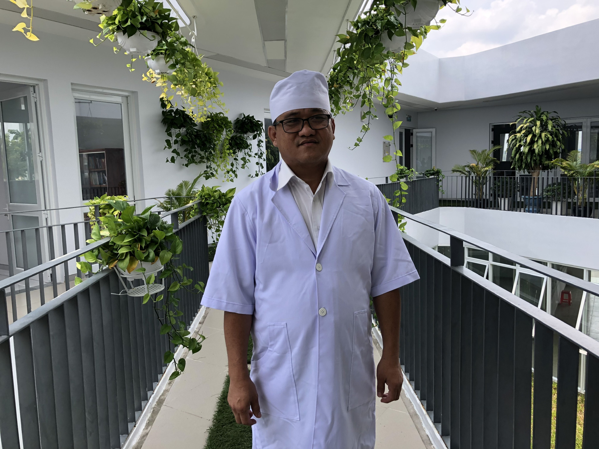 B&igrave;nh Dương: Điều động &ocirc;ng Huỳnh Minh Ch&iacute;n l&agrave;m gi&aacute;m đốc Trung t&acirc;m Y tế thị x&atilde; T&acirc;n Uy&ecirc;n - Ảnh 1.