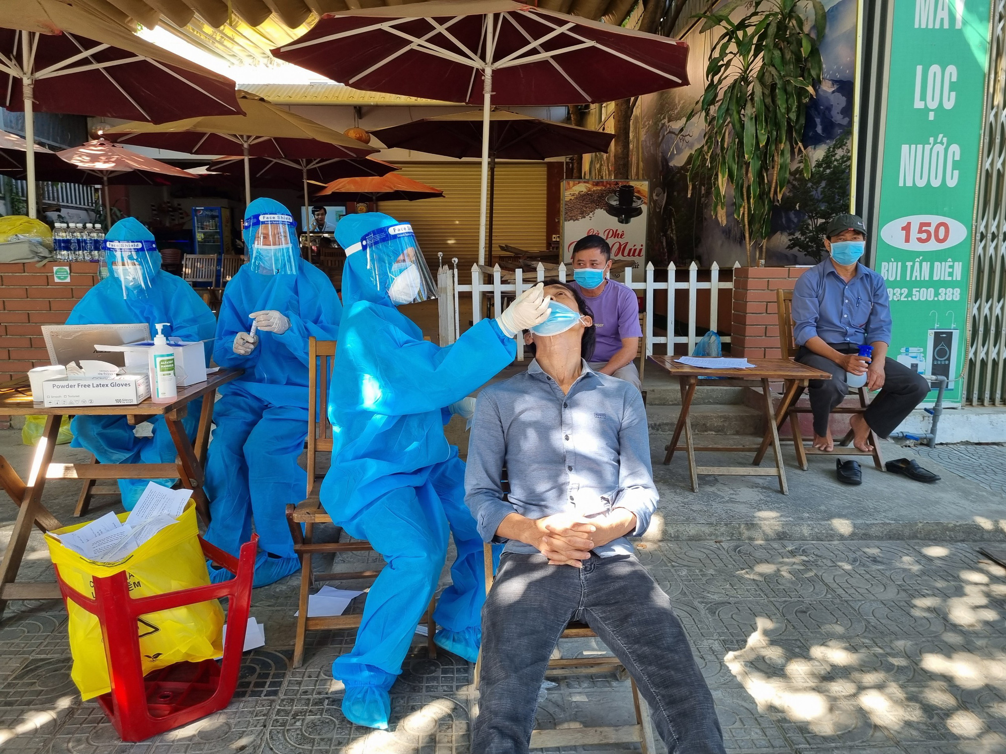 Đà Nẵng dự kiến tiếp tục thực hiện "ai ở đâu thì ở đó"