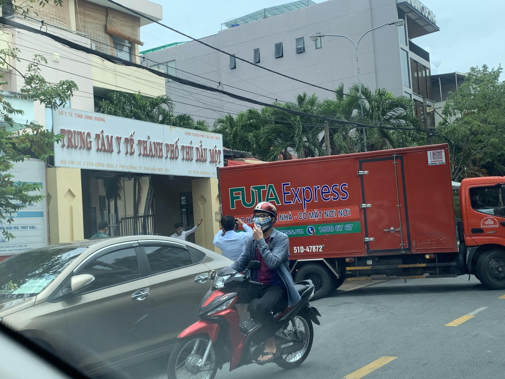 Phương Trang hỗ trợ tỉnh Bình Dương chống dịch, cứu người - Ảnh 5.