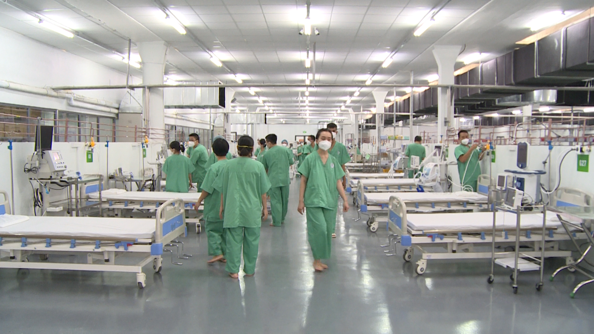 Cận cảnh Trung t&acirc;m Hồi sức t&iacute;ch cực người bệnh Covid-19 của Bệnh viện Trung ương Huế - Ảnh 2.