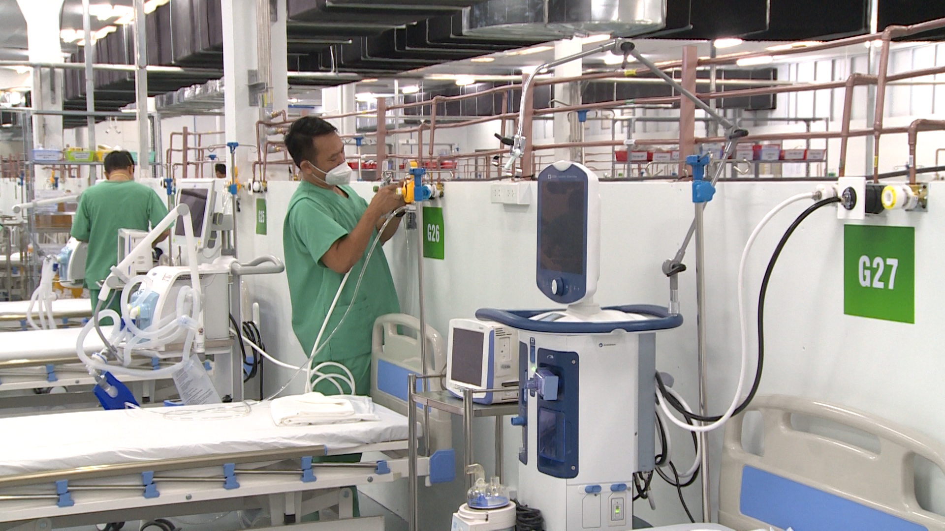Cận cảnh Trung t&acirc;m Hồi sức t&iacute;ch cực người bệnh Covid-19 của Bệnh viện Trung ương Huế - Ảnh 4.