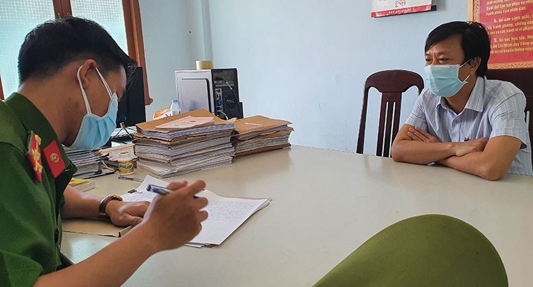 Phó cục thuế và 2 phó giám đốc sở bị khởi tố do liên quan vụ bán sỉ 262 lô đất ở Phú Yên