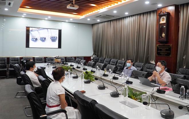 Vietcombank trao tặng trang thiết bị y tế tổng trị gi&aacute; 9 tỉ đồng cho Bệnh viện Chợ Rẫy v&agrave; Bệnh viện Qu&acirc;n y 175 - Ảnh 1.