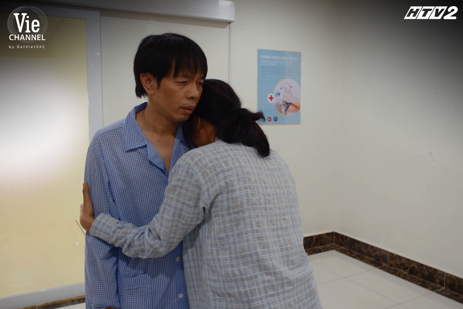 &ldquo;C&acirc;y t&aacute;o nở hoa&rdquo; tập 61: B&agrave; &Iacute;ch sợ chết bỏ trốn, Ngọc đau khổ! - Ảnh 6.