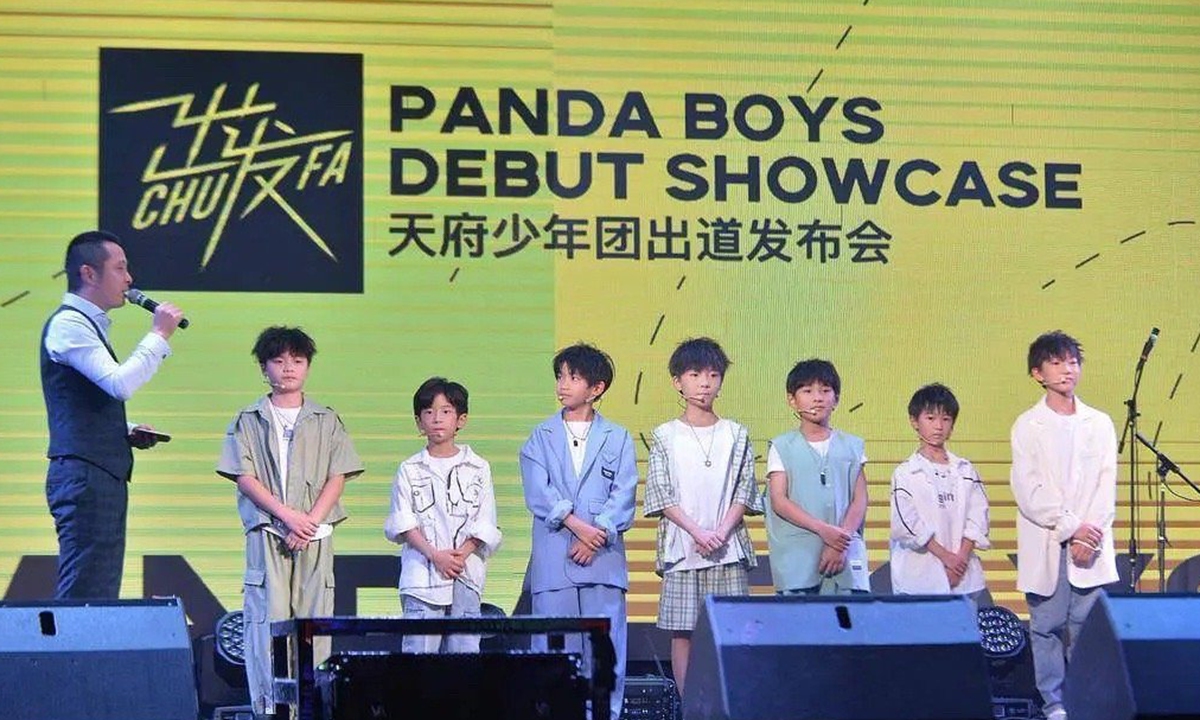 Nh&oacute;m nhạc nh&iacute; Panda Boys giải t&aacute;n sau... 5 ng&agrave;y ra mắt - Ảnh 3.
