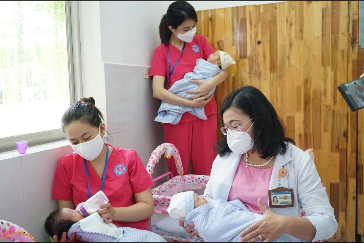 TP HCM thành lập trung tâm chăm sóc trẻ sơ sinh có mẹ mắc Covid-19