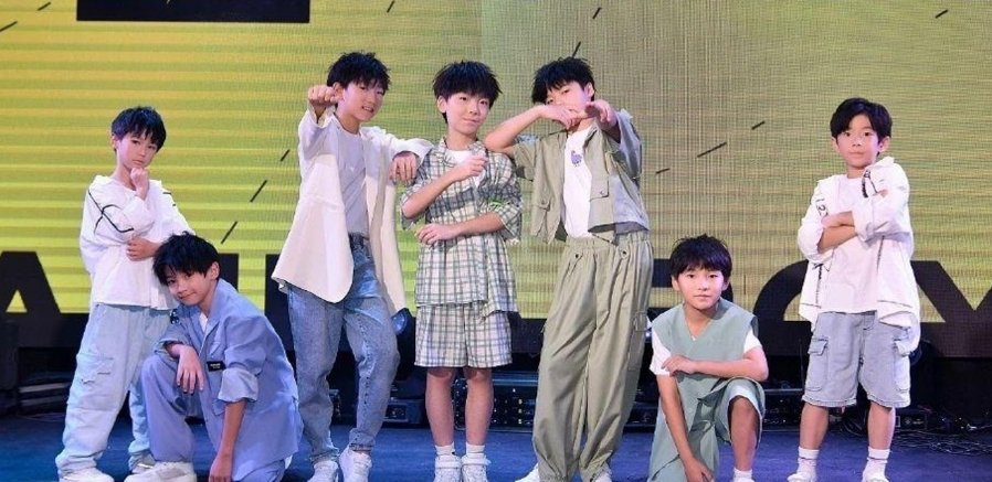 Nhóm nhạc nhí Panda Boys giải tán sau... 5 ngày ra mắt