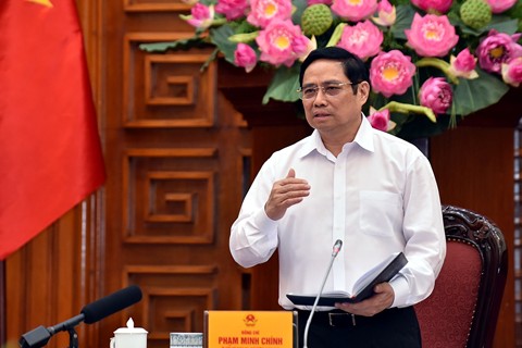 Thủ tướng: Tranh thủ thời gian v&agrave;ng gi&atilde;n c&aacute;ch để ngăn chặn, đẩy l&ugrave;i dịch bệnh - Ảnh 2.