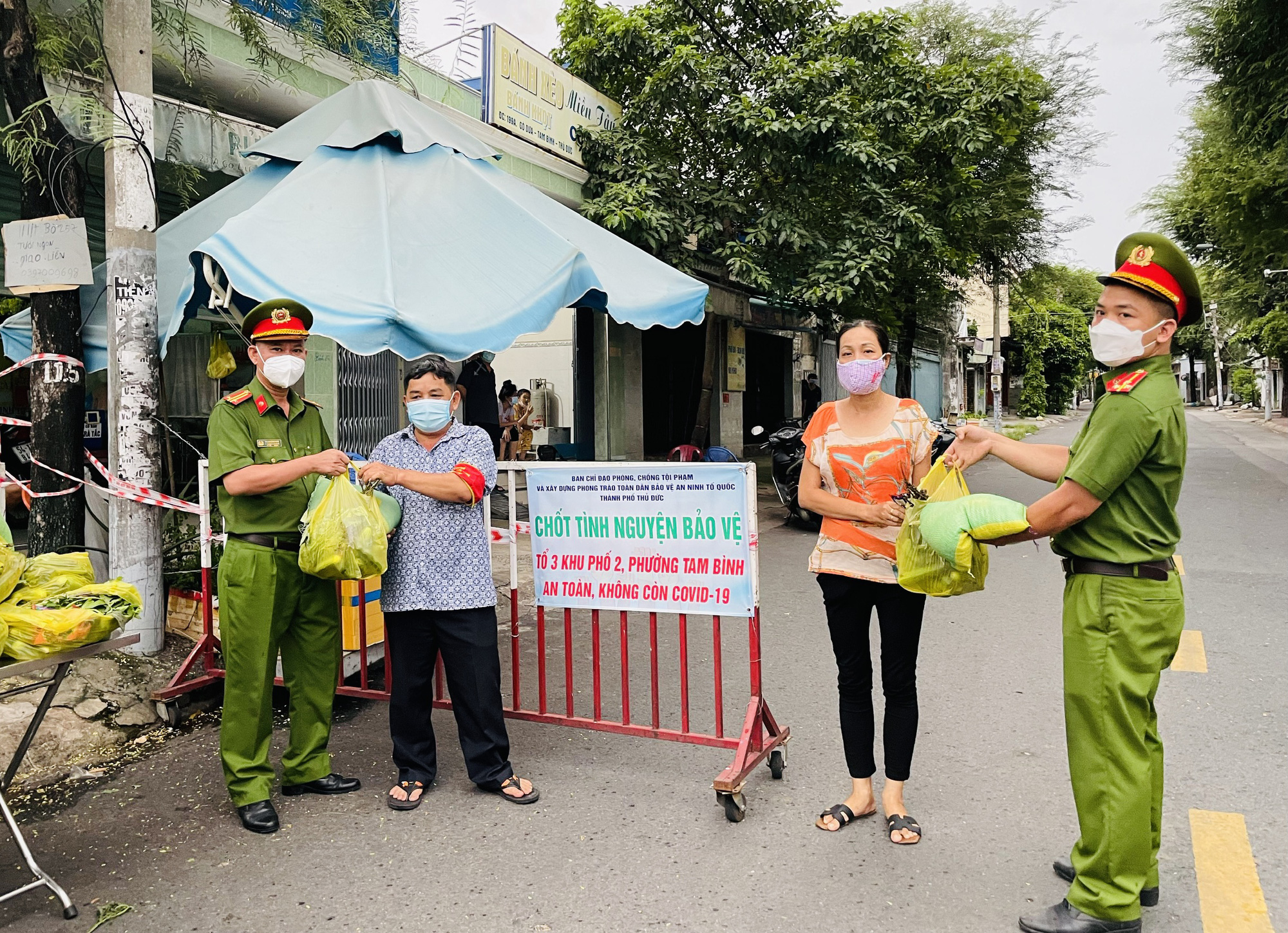 Hình ảnh đẹp ở TP Thủ Đức sáng 25 và chiều 24-8 - Ảnh 9.