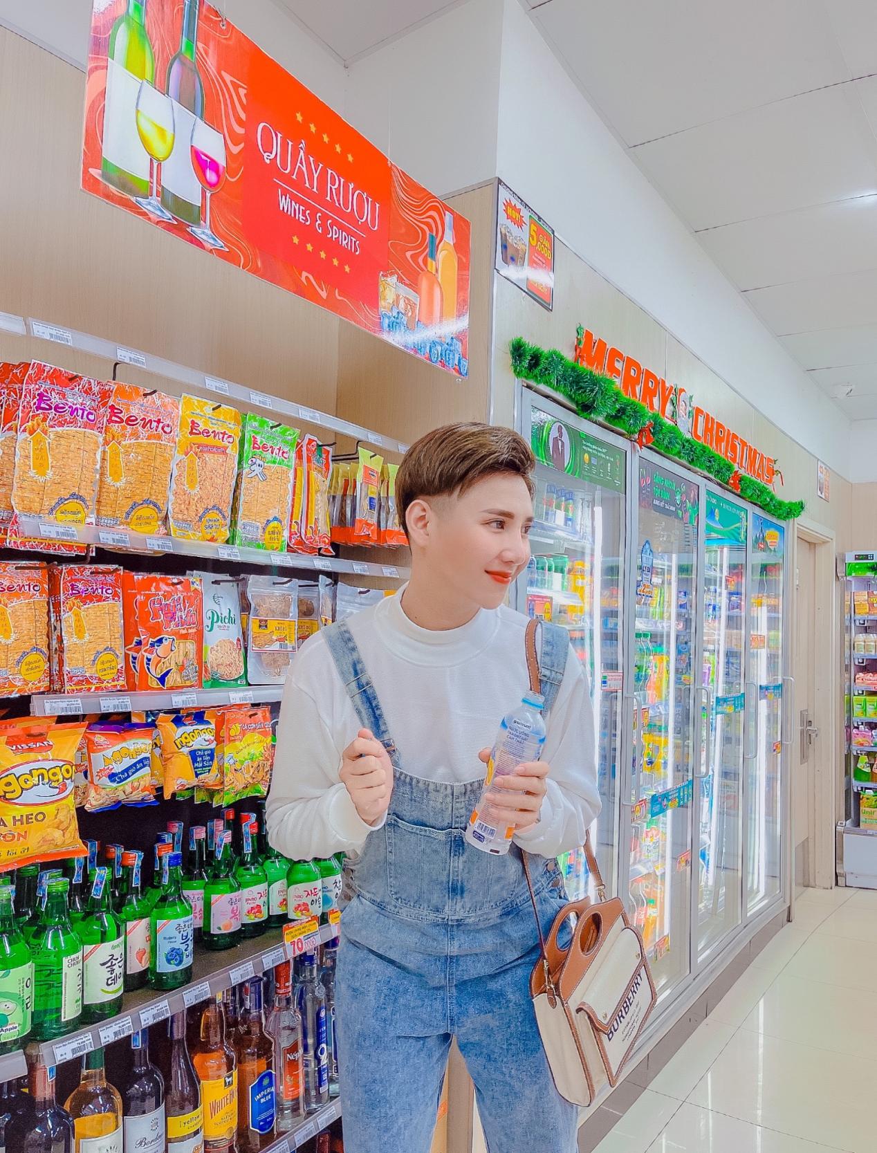 Chàng trai trẻ thu nhập cao nhờ kinh doanh online - Ảnh 3.