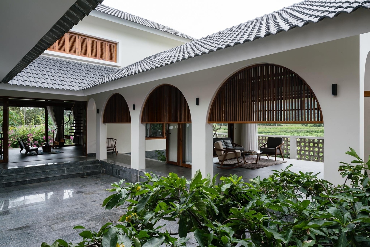 Những ngôi nhà con cái xây tặng bố mẹ - Ảnh 7. Những ngôi nhà con cái xây tặng bố mẹ - Ảnh 7.