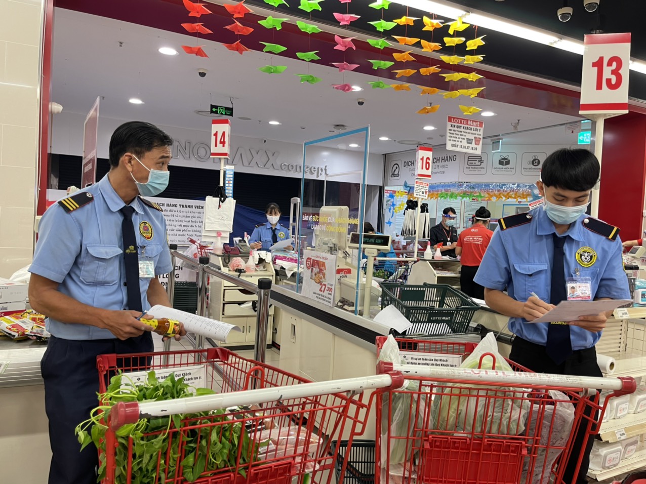 Vũng Tàu áp dụng giãn cách nghiêm ngặt, người dân không tự đi chợ