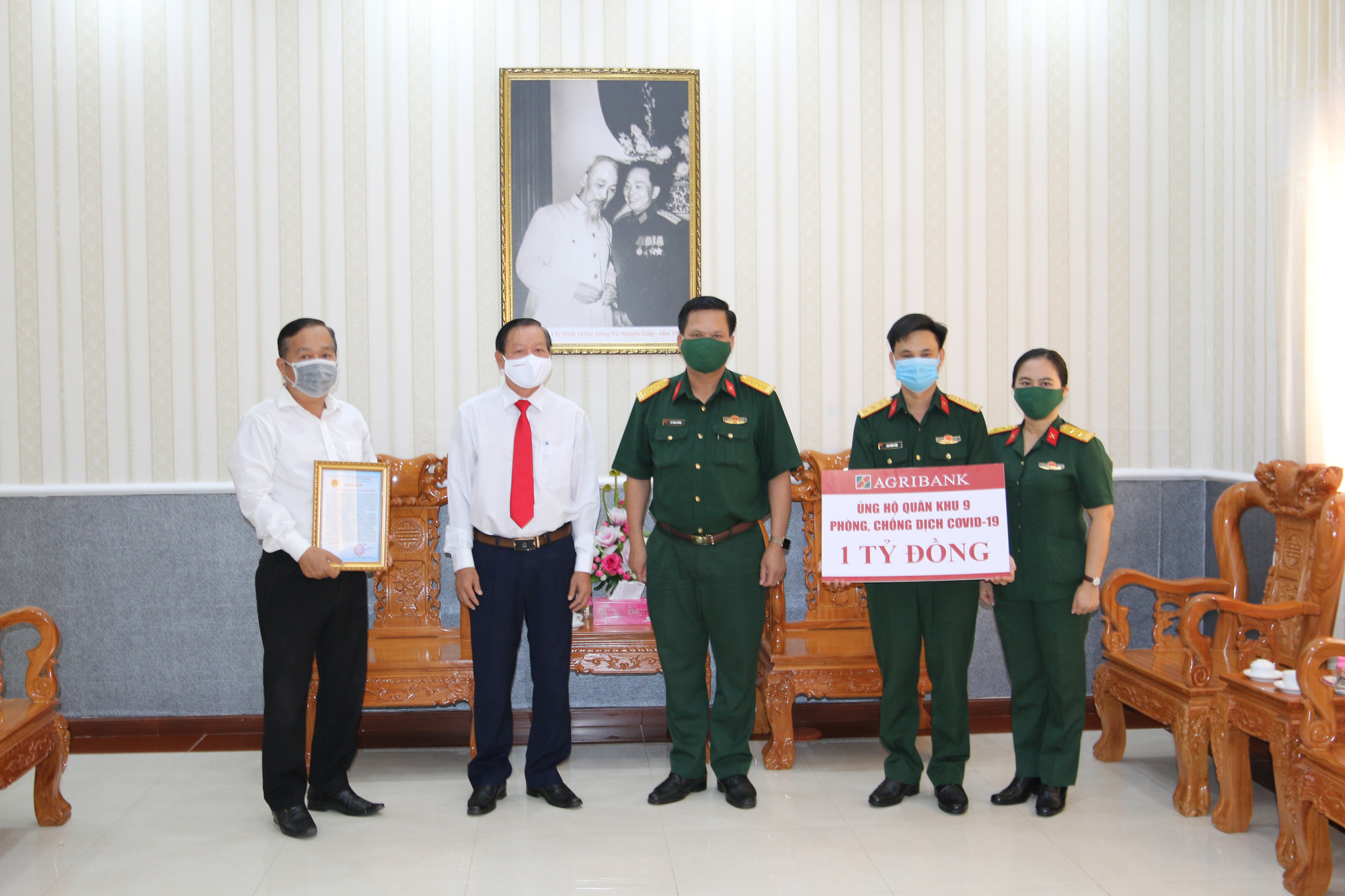 Agribank tiếp tục ủng hộ 1 tỉ đồng vào quỹ phòng, chống dịch Covid-19