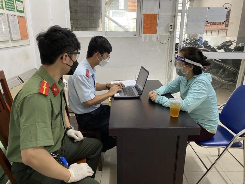 TP HCM: Khởi tố 2 đối tượng vi phạm luật trong mùa dịch
