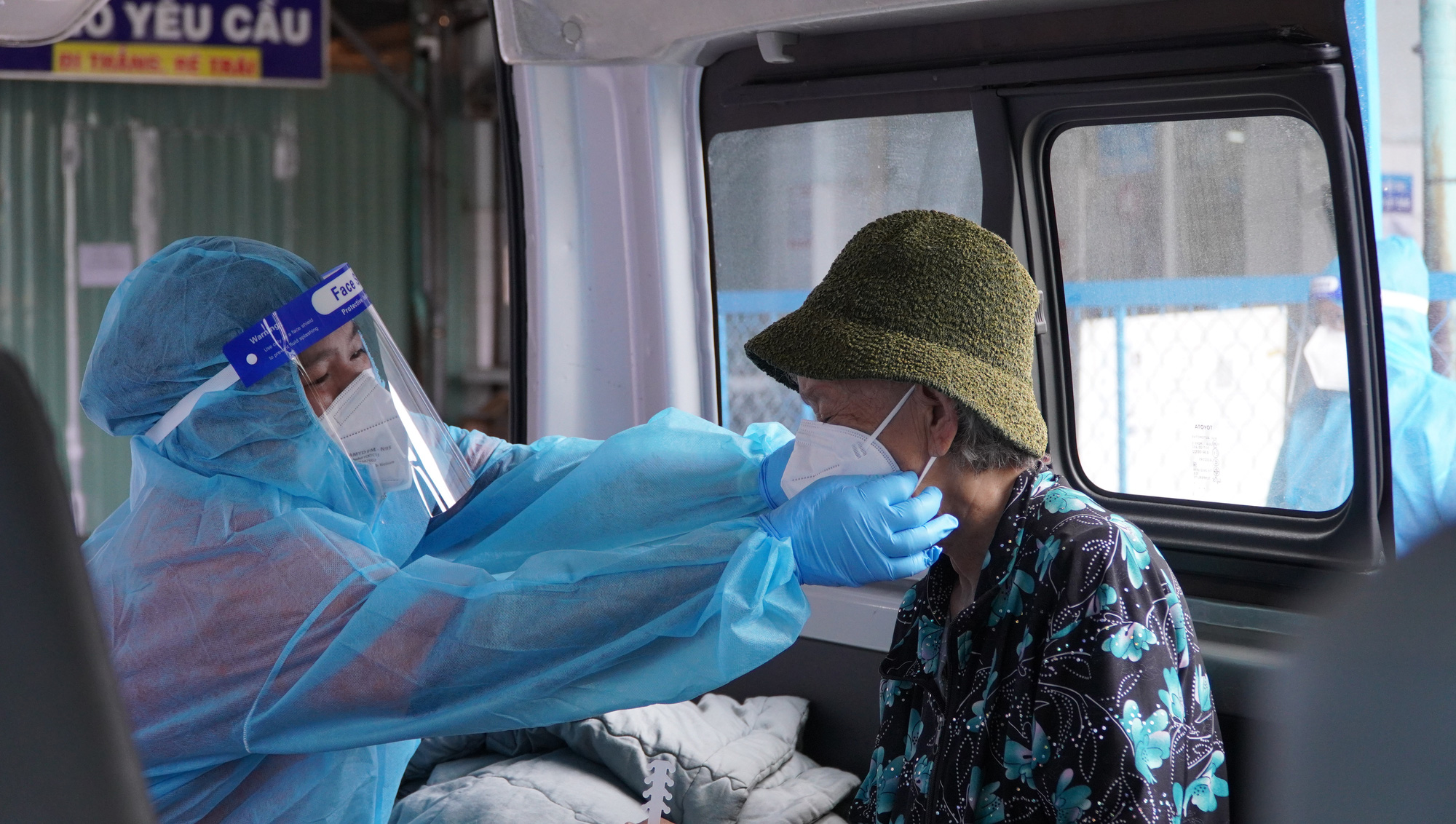 Bác sĩ Trương Hữu Khanh: Tránh ngộ nhận về thuốc kháng virus khi điều trị Covid-19