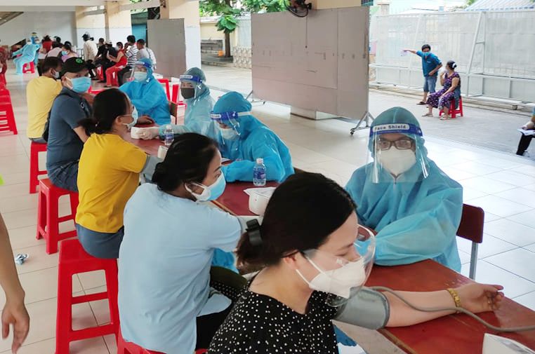 Triệu chứng thần kinh của người mắc Covid-19 như thế nào?