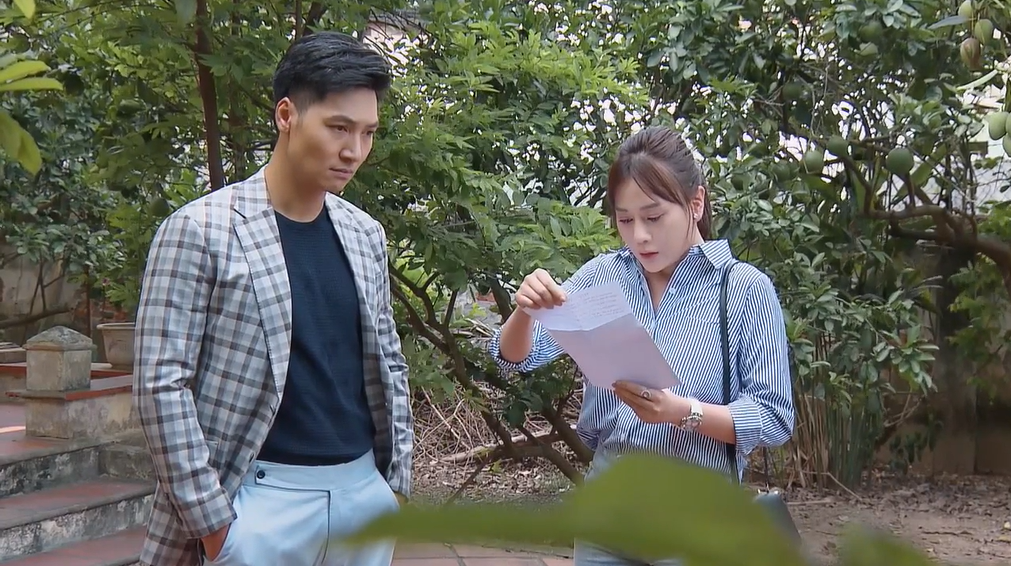 "Hương vị tình thân" phần 2 tập 24 (tập 95): Nam run rẩy bật khóc khi nhận kết quả ADN của ông Sinh