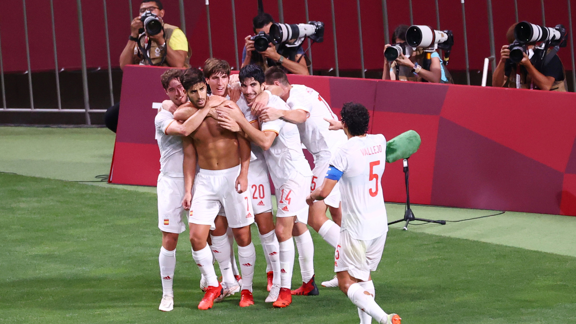 Đ&aacute;nh bại Nhật Bản, T&acirc;y Ban Nha chạm tr&aacute;n Brazil tại chung kết Olympic - Ảnh 8.