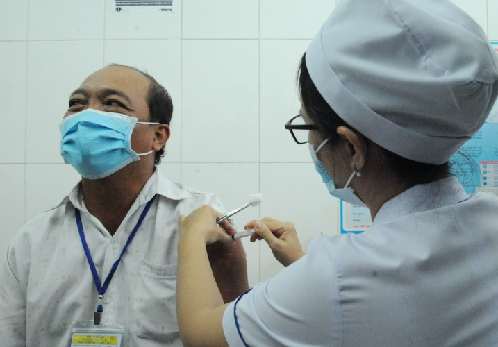 Bộ Y tế nói gì về việc nhiều địa phương xin tiêm vắc-xin Nano Covax?